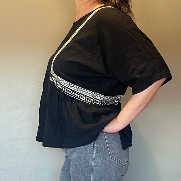 Like new condition Umgee boho tunic style top - Picture 4 of 7